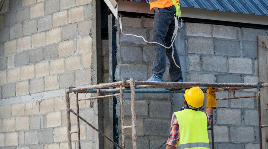 Professional residential roofers in Lakeside, AZ